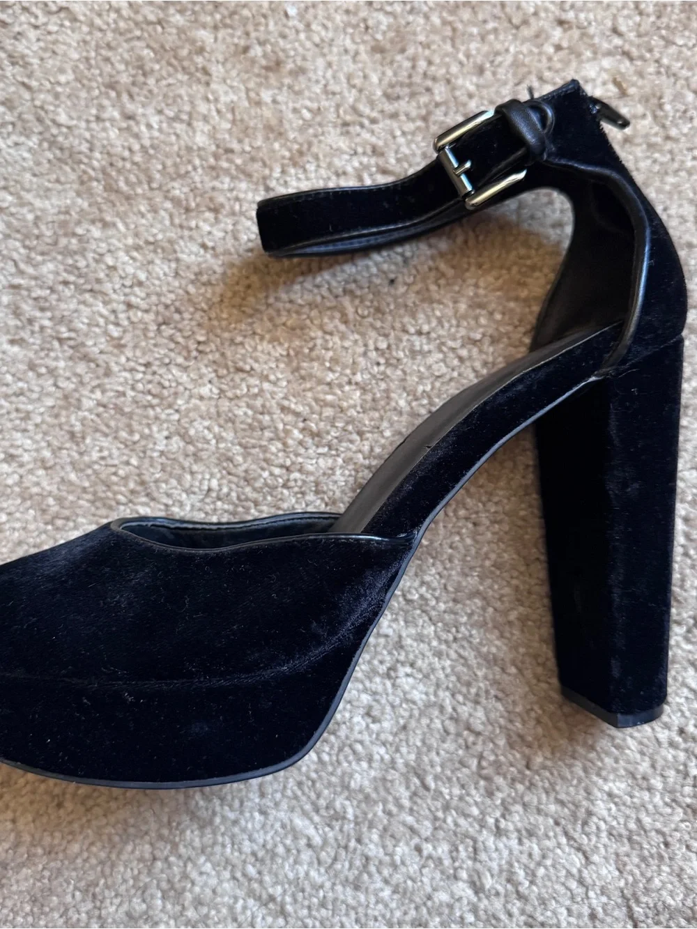 Steve Madden Black Velvet Platform Block Heel Sandals with Ankle Strap